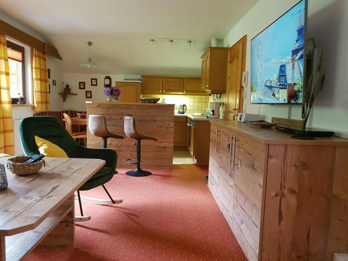 Haus Gandler Apartment